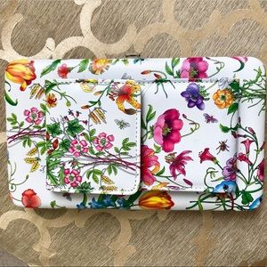 Floral Wallet with Phone Pocket